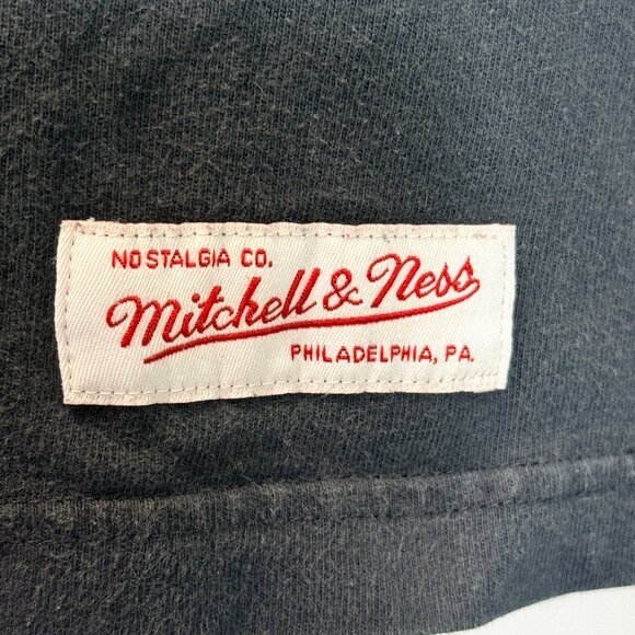 Mitchell & Ness Los Angeles Lakers Vintage-Style Large T-Shirt Black 100% Cotton - Picture 4 of 9